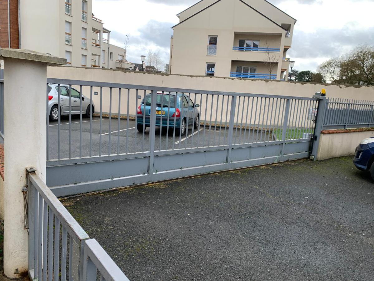 Le Micy - Joli T2 + Parking Apartman Orléans Kültér fotó
