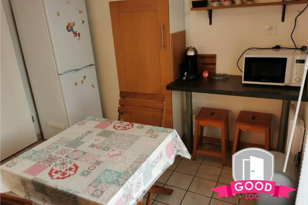 Le Micy - Joli T2 + Parking Apartman Orléans Kültér fotó